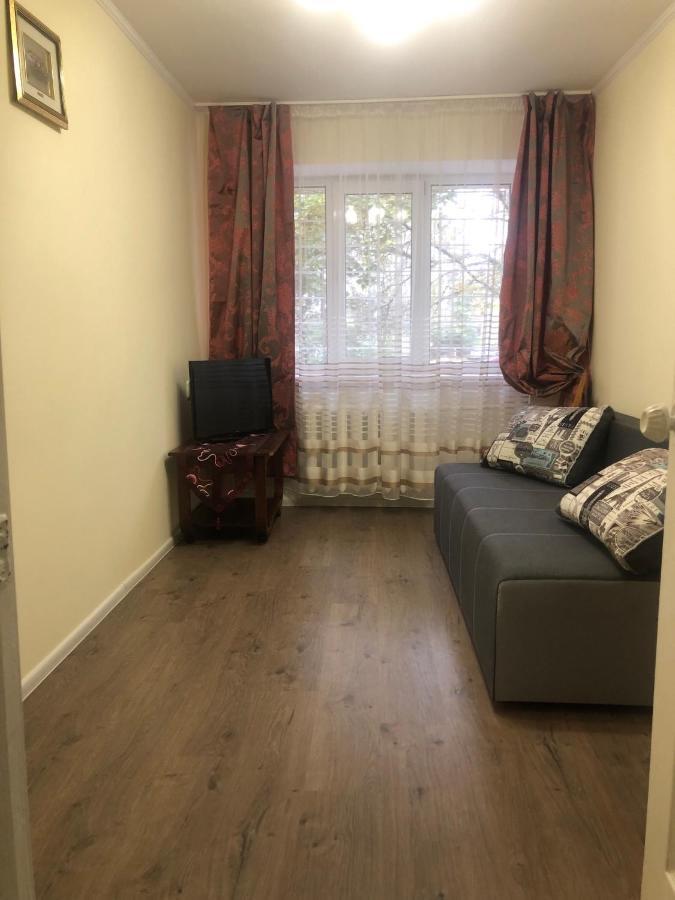 Квартира На Сегедской.Пляж Дельфин.Клиника Филатова Apartment Odessa Ngoại thất bức ảnh